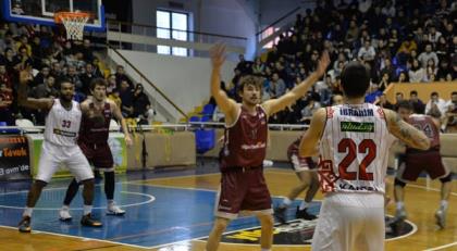 KARESİSPOR KENDİNE GELDİ: 93-89