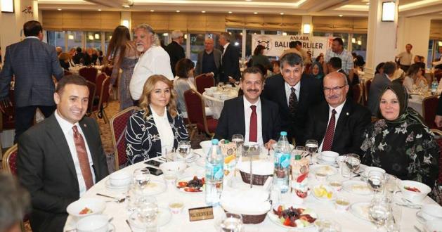 ANKARA’DAKİ BALIKESİRLİLER İFTARDA BULUŞTU