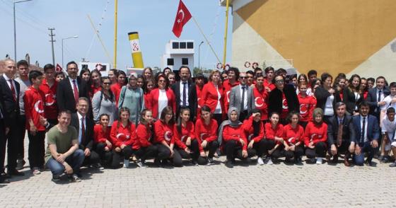 MANYAS’TA 19 MAYIS COŞKUSU