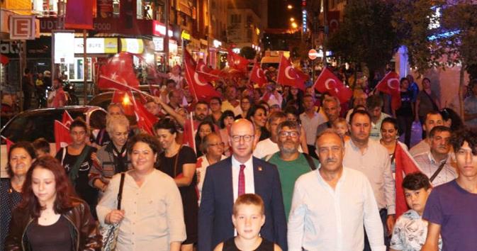 CHP’DEN ZAFER YÜRÜYÜŞÜ