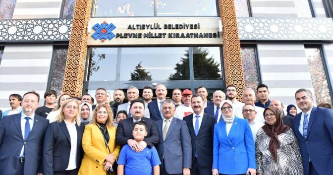 BALIKESİR’İN İLK MİLLET KIRAATHANESİ AÇILDI