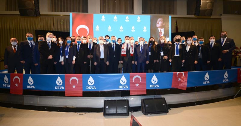 DEVA’DA YÖNETİMLE KURULTAY DELEGELERİ BELİRLENDİ