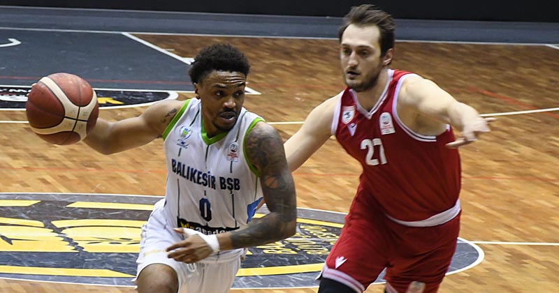 BÜYÜKŞEHİRDEN ZİRVEYE DEV ADIM : 84-75