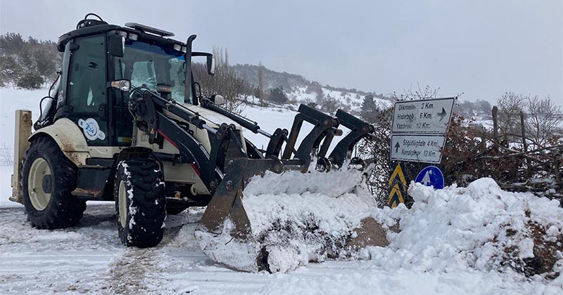 16 İLÇEDE 555 PERSONEL 214 ARAÇLA KAR MÜCADELESİNDE