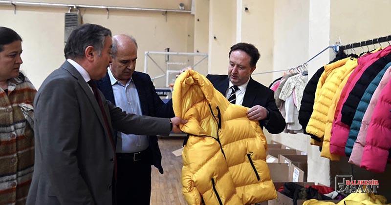 KARESİ’DEN DEPREM BÖLGESİNE YARDIMLAR SÜRÜYOR