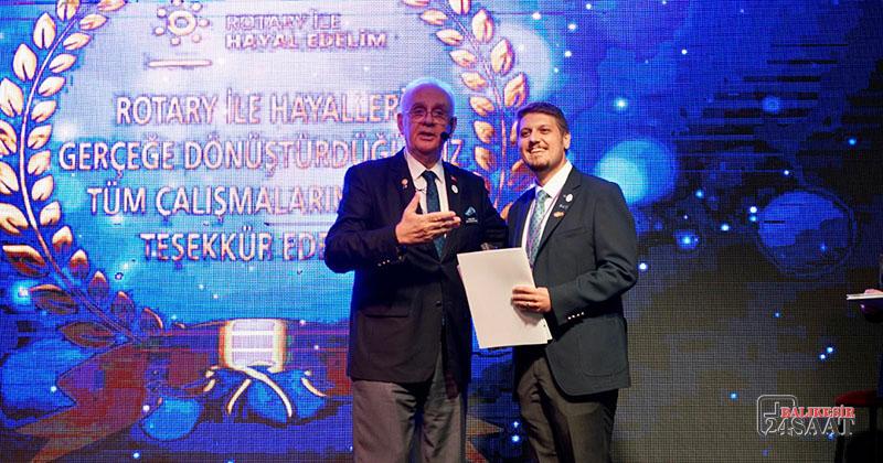 BANDIRMA ROTARY KULÜBÜ ÖDÜLLERİ TOPLADI