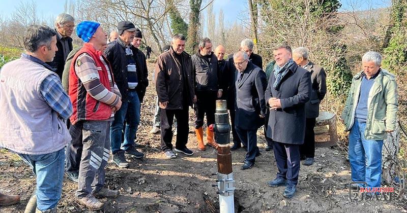 “NE DSİ ÇÖKTÜ NE BASKİ BATTI, ÇÖKEN DE BATAN DA SİZİN YALAN SİYASETİNİZ”