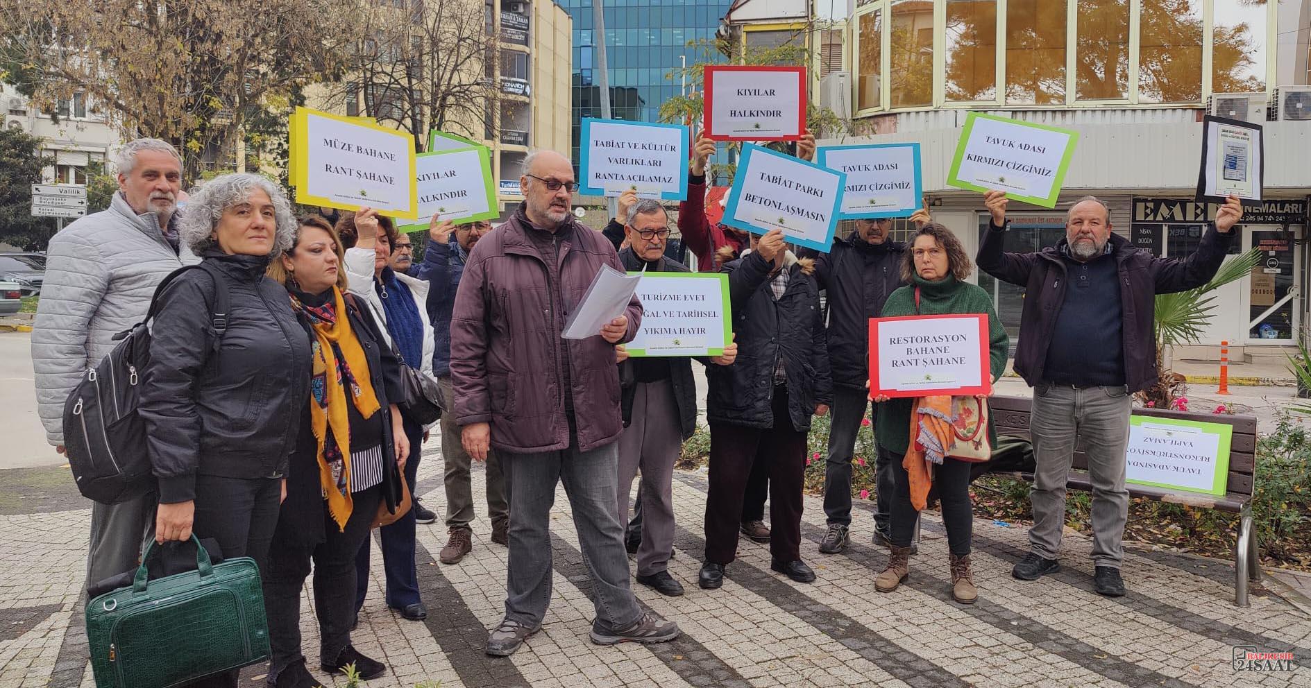 “TAVUK ADASI GİDERSE TÜM ADALAR İMARA AÇILIR”