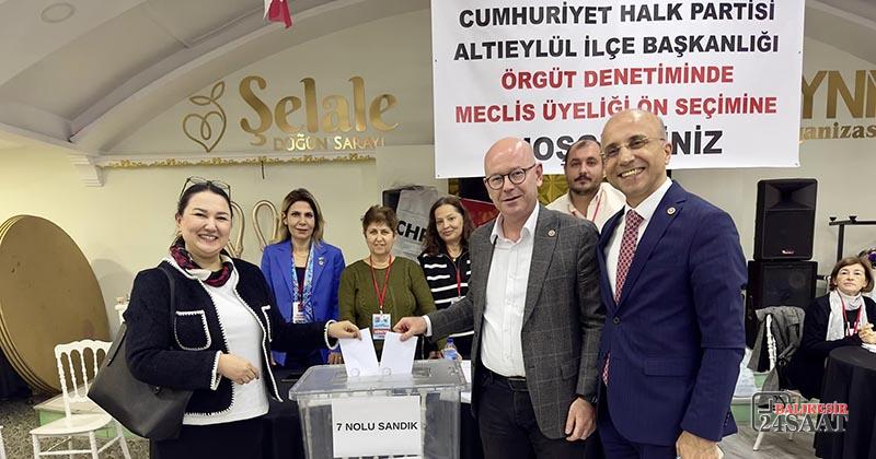 CHP ALTIEYLÜL’DE BM ADAYLARI YARIŞTI